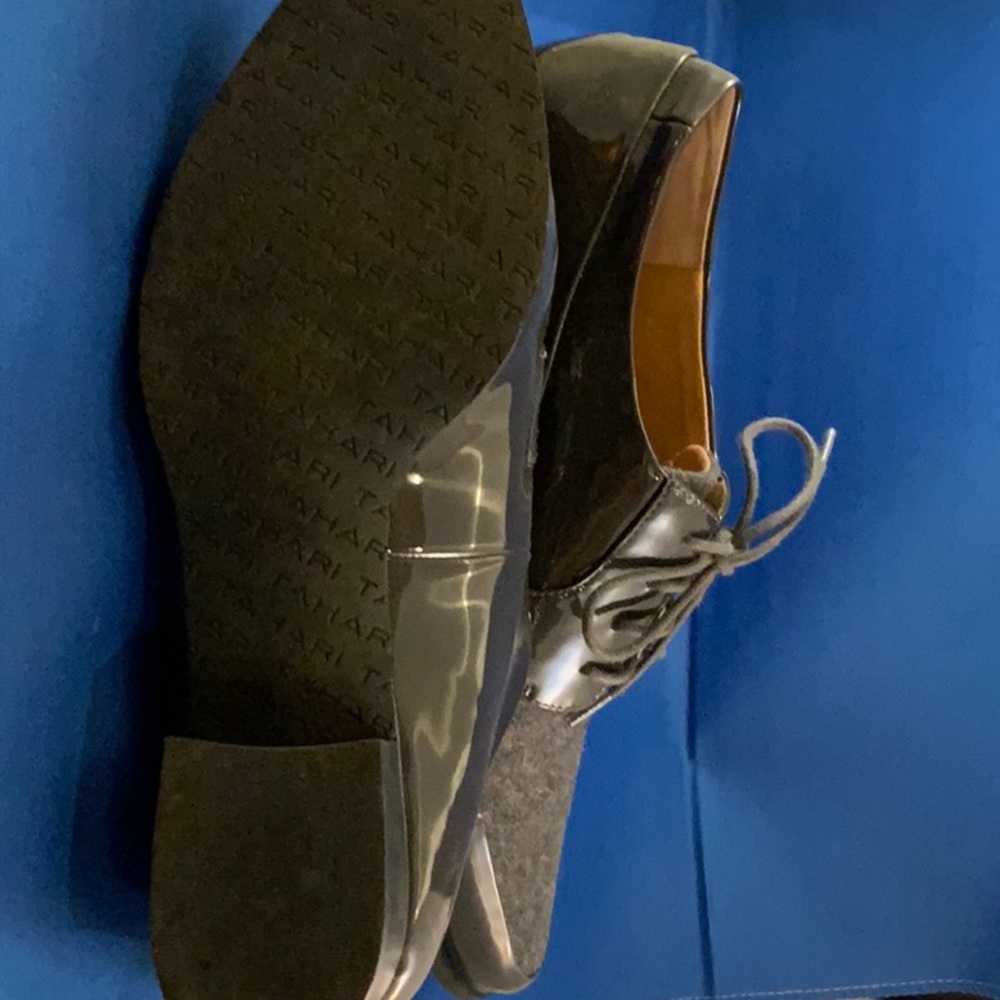 Shoes - Picture 3 of 3